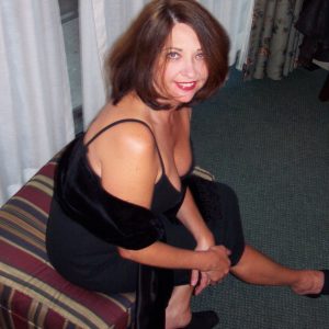 Mona - rencontre-Dominatrice-Biot