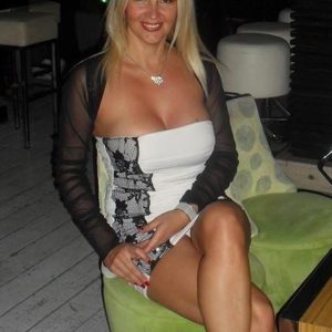 Je nique le contrôle ce soir Aurore - rencontre-Milf-Breil-sur-Roya