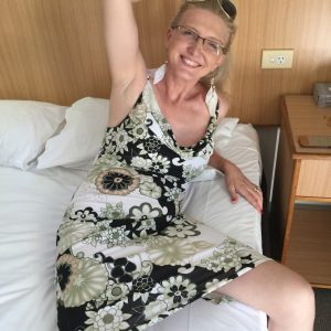 Un partenaire pour explorer mes envies Nadine - rencontre-Dominatrice-Péone