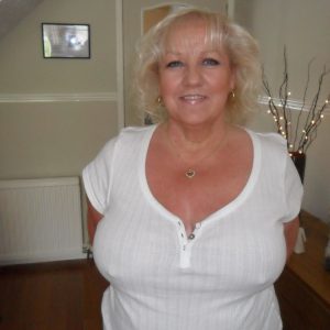 Fabienne - rencontre-Dominatrice-Beausoleil