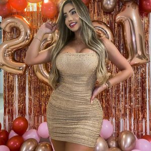 Je cherche un mec prêt à tout pour me satisfaire Léa - rencontre-Ronde-Gourdon